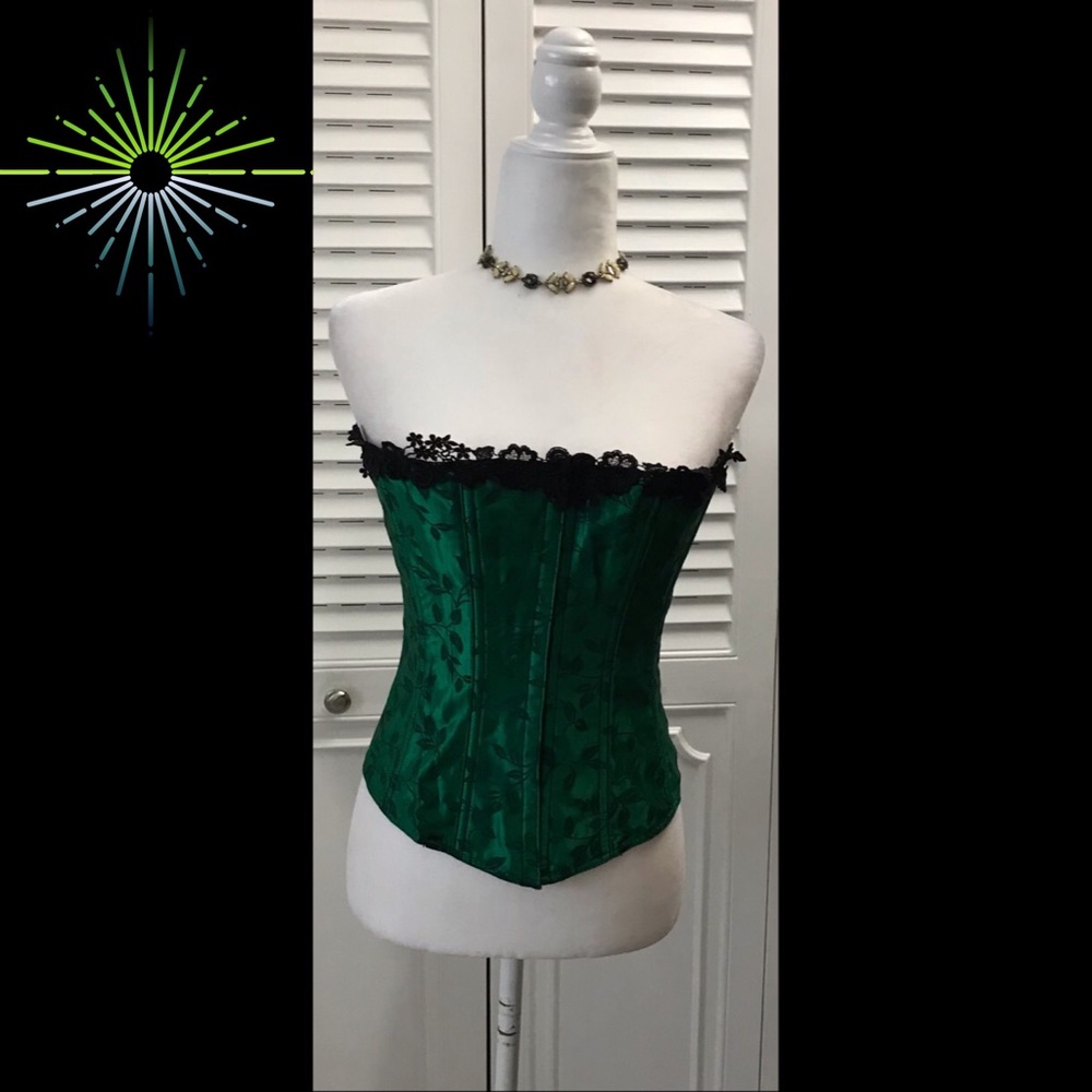 Beautiful Green Bustier Sz 38
